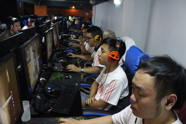 Bất ngờ với giải đấu solo Counter-Strike ở Hà Nội, giải nhất 20 triệu Đồng!