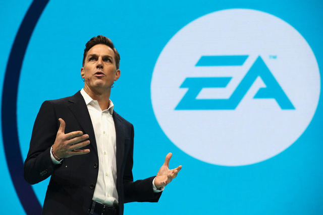 CEO của EA: game blockchain và NFT là tương lai ngành công nghiệp trò chơi điện tử