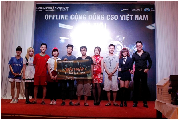 Phạm Minh Châu - Nữ game thủ chơi cả Counter-Strike Online lẫn LMHT