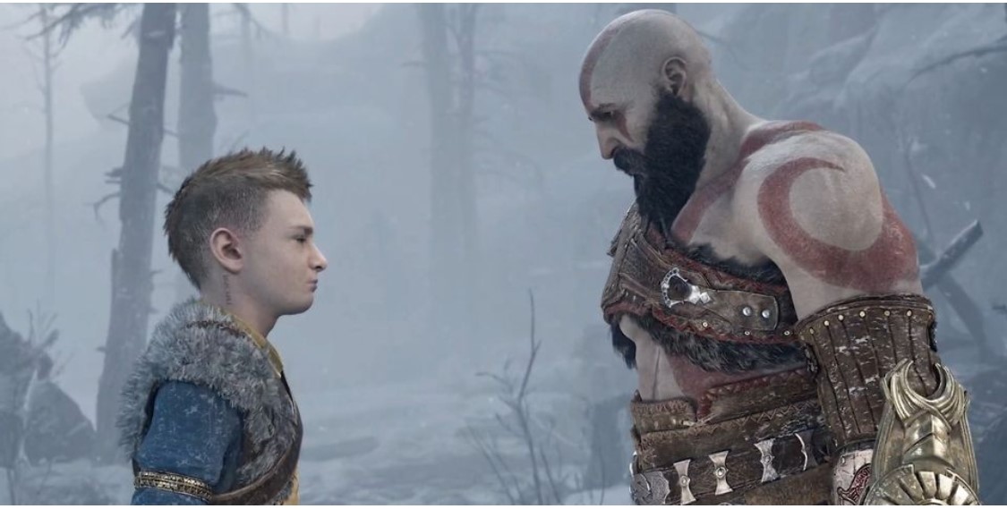Người hâm mộ God of War được tặng bản sao chiếc bình có hình Kratos