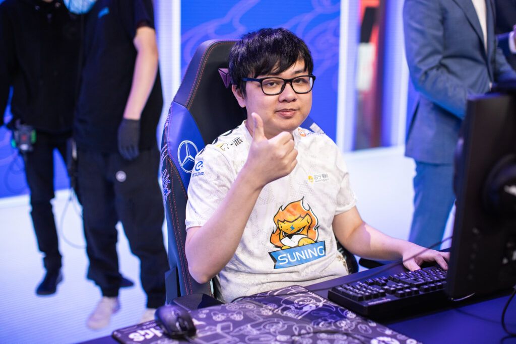 Sofm quay lại Top 10 rank Hàn, Suning ‘sáng cửa’ vào Playoffs LPL