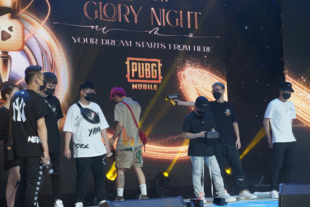 Tổng duyệt gala Nimo TV Glory Night: Sân khấu cực hoành tráng, hé lộ công nghệ siêu hiện đại giá trị hơn 6 tỷ đồng