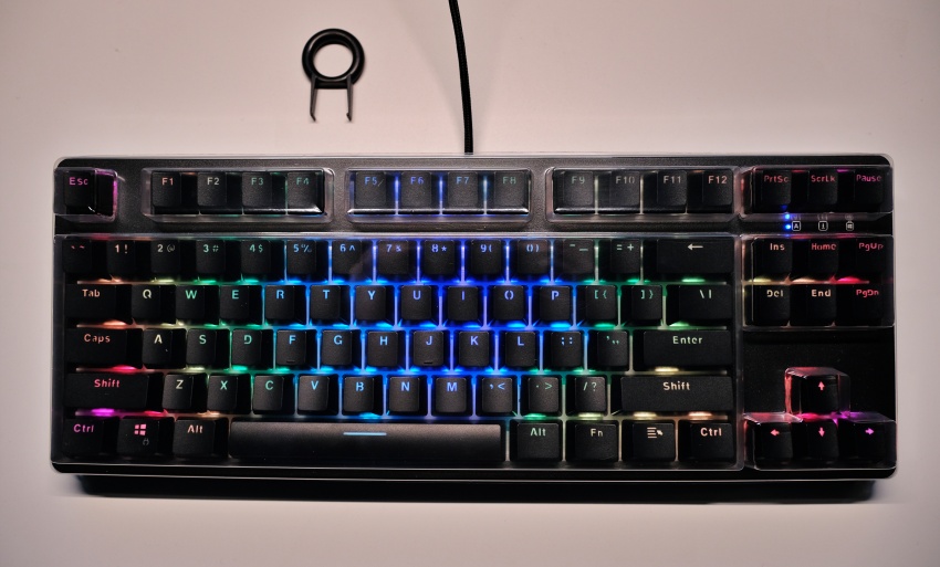 Trải nghiệm EK387v2 RGB, Red switch hãng E có đáng để game thủ chiến Tết?