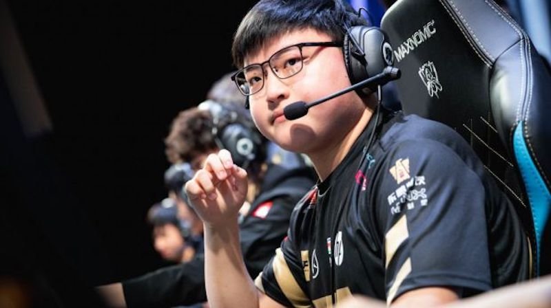 Thắng trận nhưng Uzi và đồng đội vẫn nhận mưa chỉ trích: "Đánh thế này ở playoffs có mà bị loại sớm"